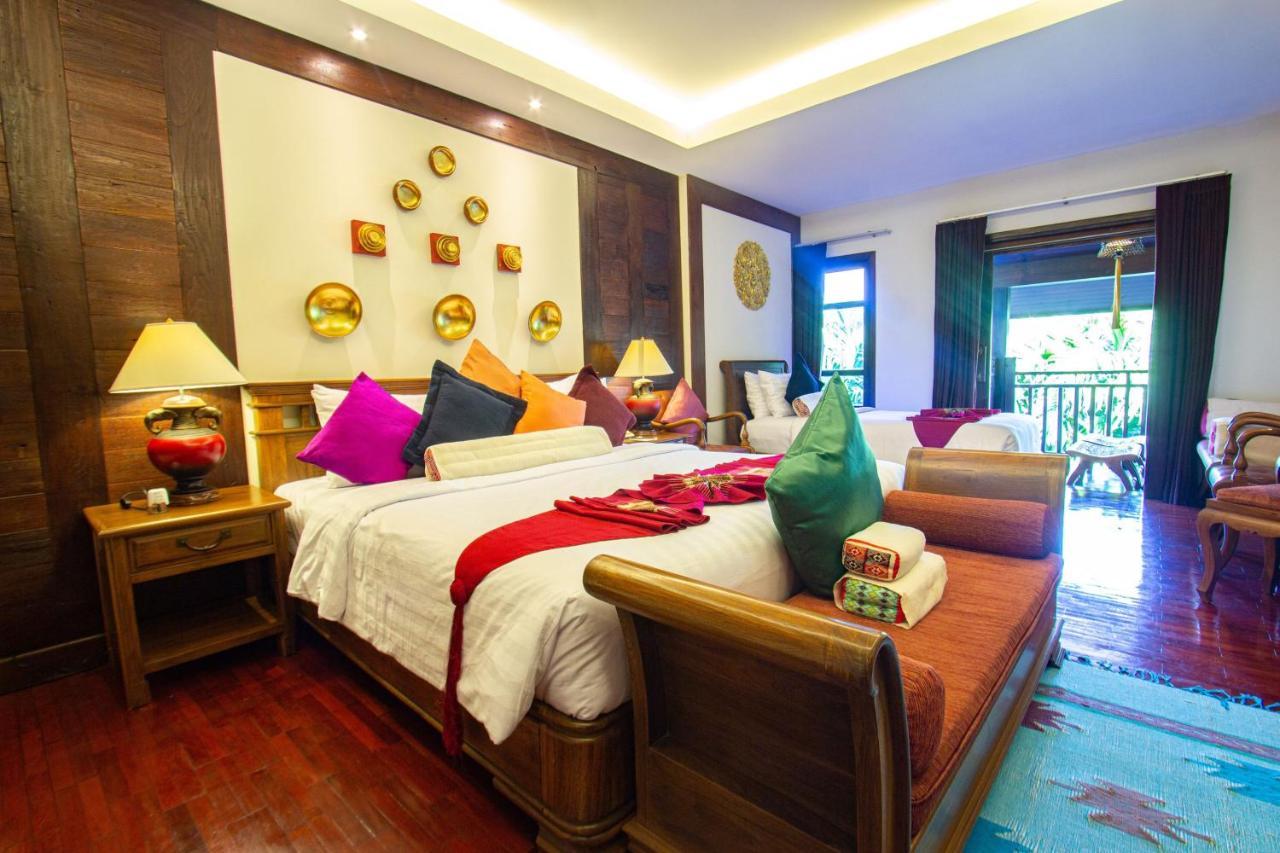 Deluxe Triple Room with Balcony